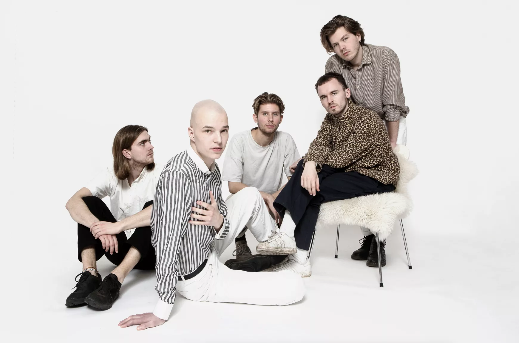 Stærk video fra det Spot- og Roskilde-aktuelle smadderpopband Søn