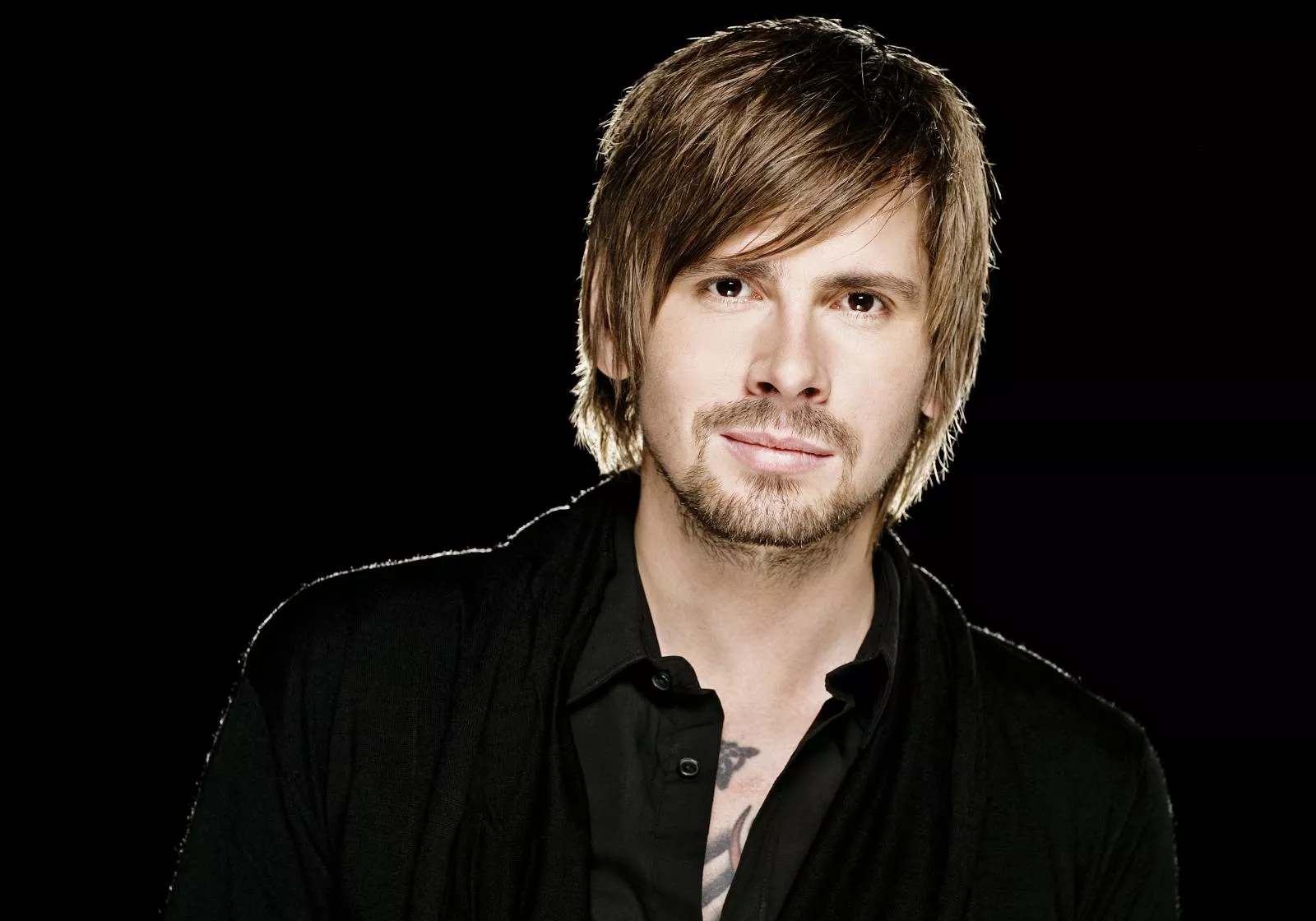 Sveinur udgiver debutalbum