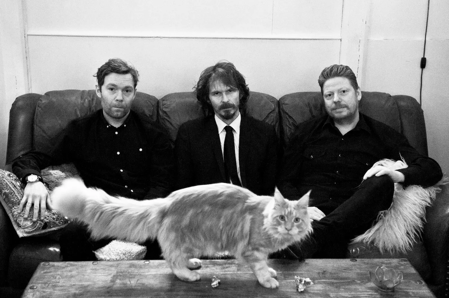 Undergrünnen med ny singel og video