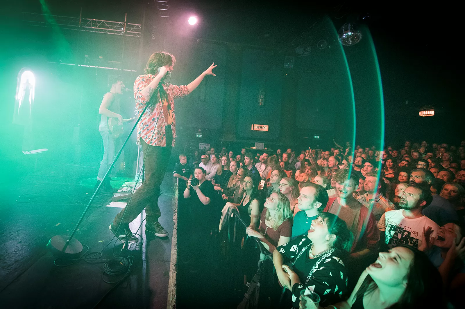 Et nostalgisk og futuristisk møte med Brooklyn-bandet