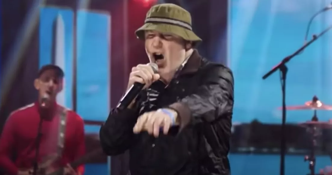 Se New Radicals synge "You Get What You Give" ved Biden-hyldest