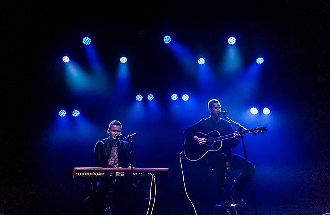 Noah: Forvent både halvakustisk setup og fuld strøm