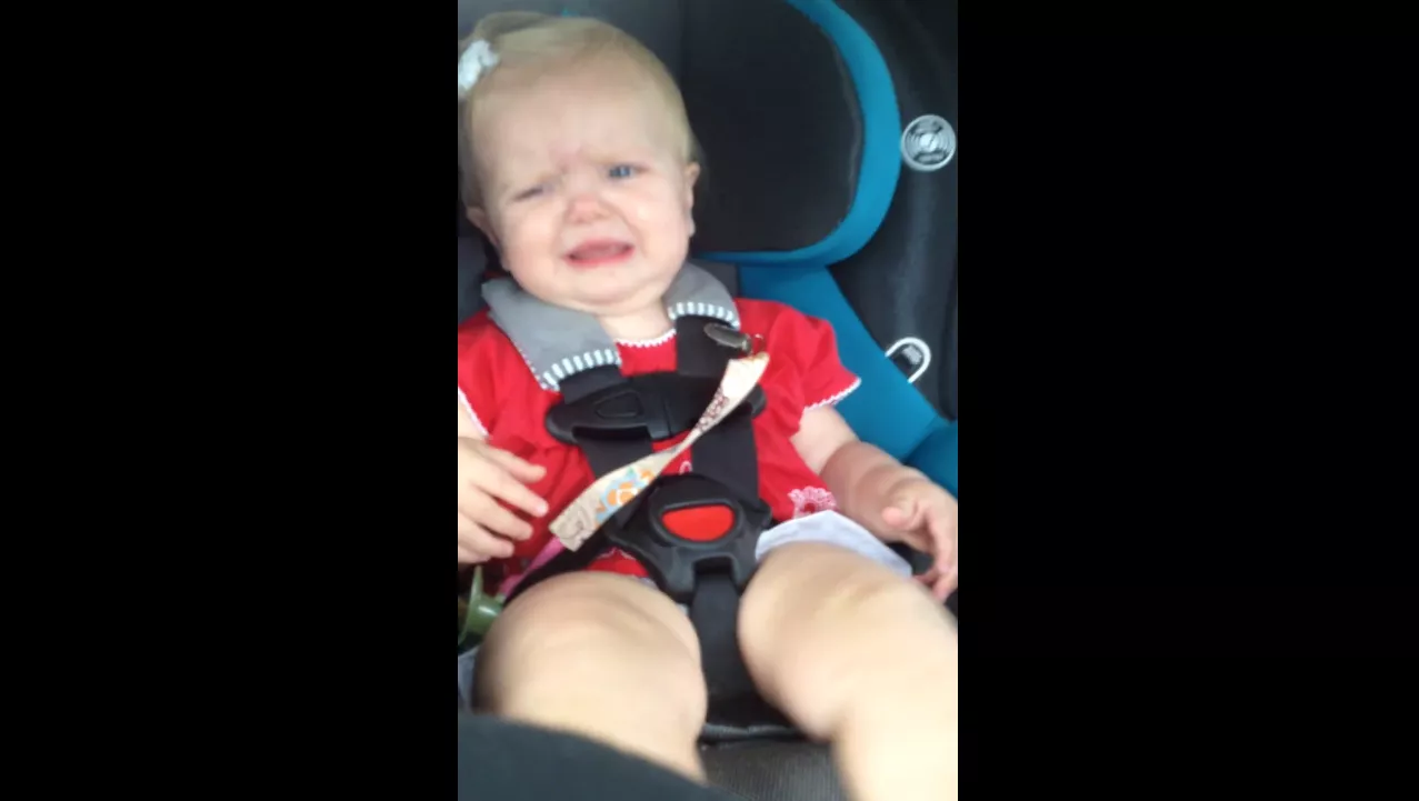 Video: Katy Perry gør trist baby glad