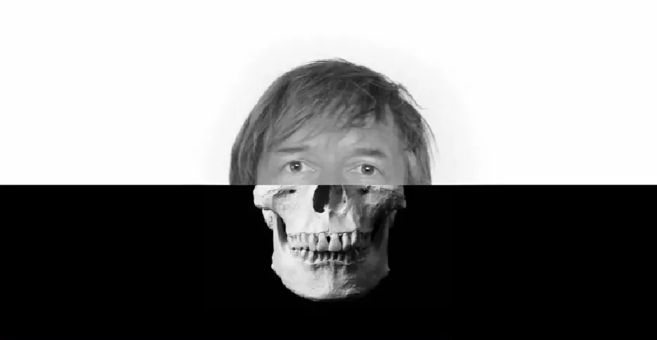 Med strygere og hele den store poppakke