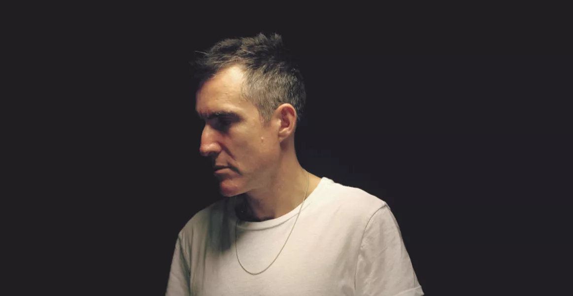 Elegante svaj i ensomhed