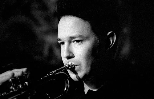 Belle and Sebastian-medlem släpper barnskiva