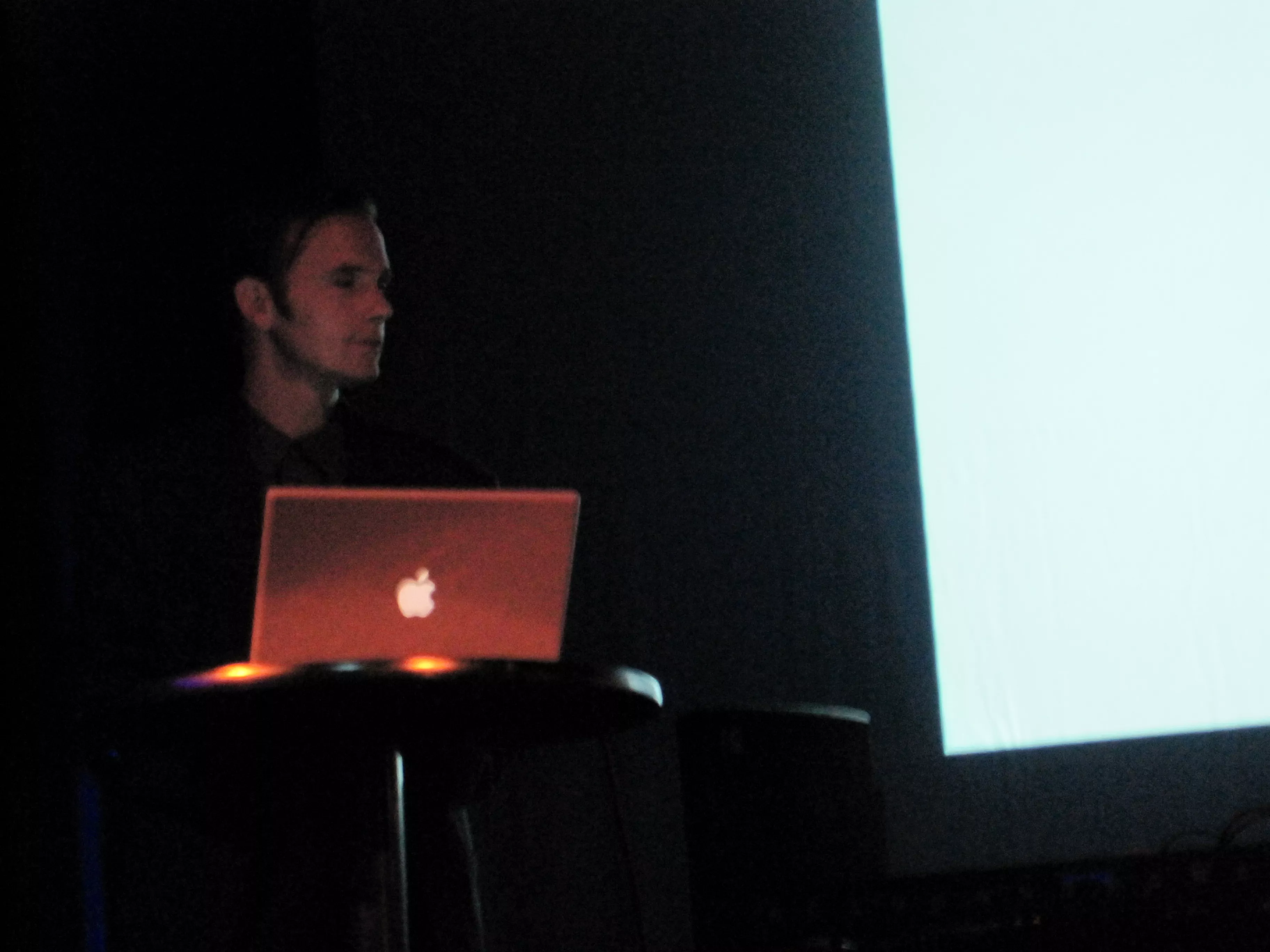 Martin Hall/Tone og Mike Sheridan: Kulturmaskinen, Odense