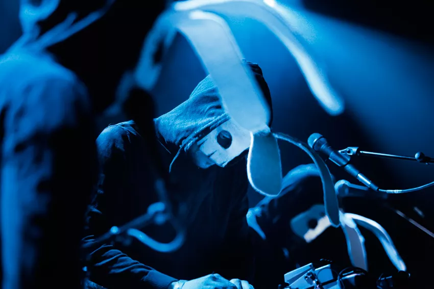 Sleep Party People og Waldo & Marsha: Train, Aarhus (turnéstart)