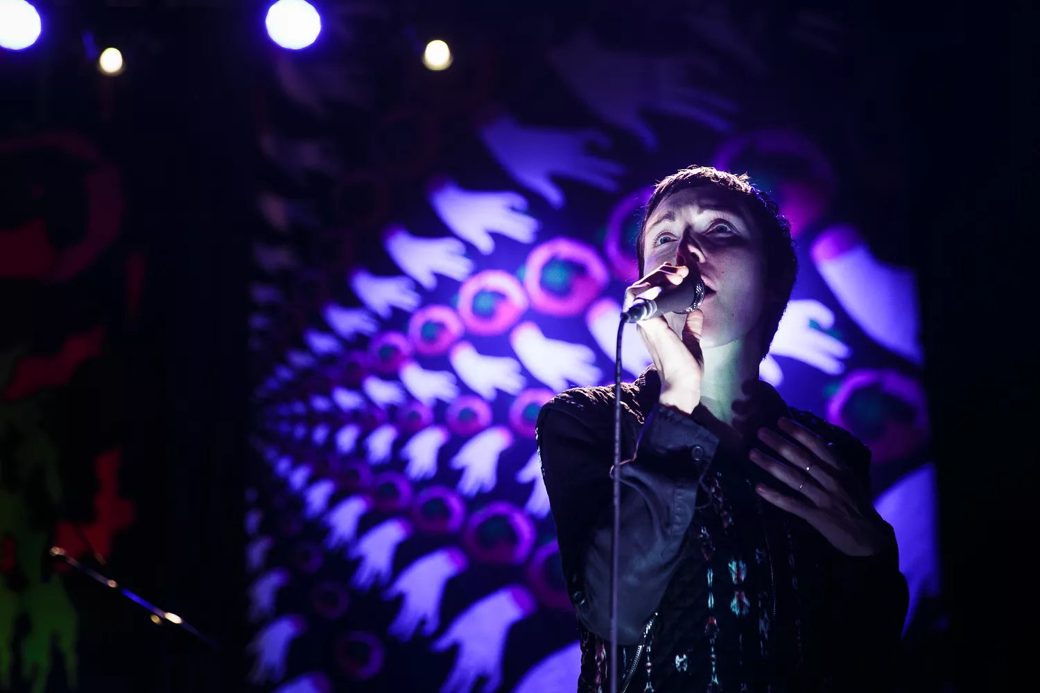 Poliça giver dansk koncert