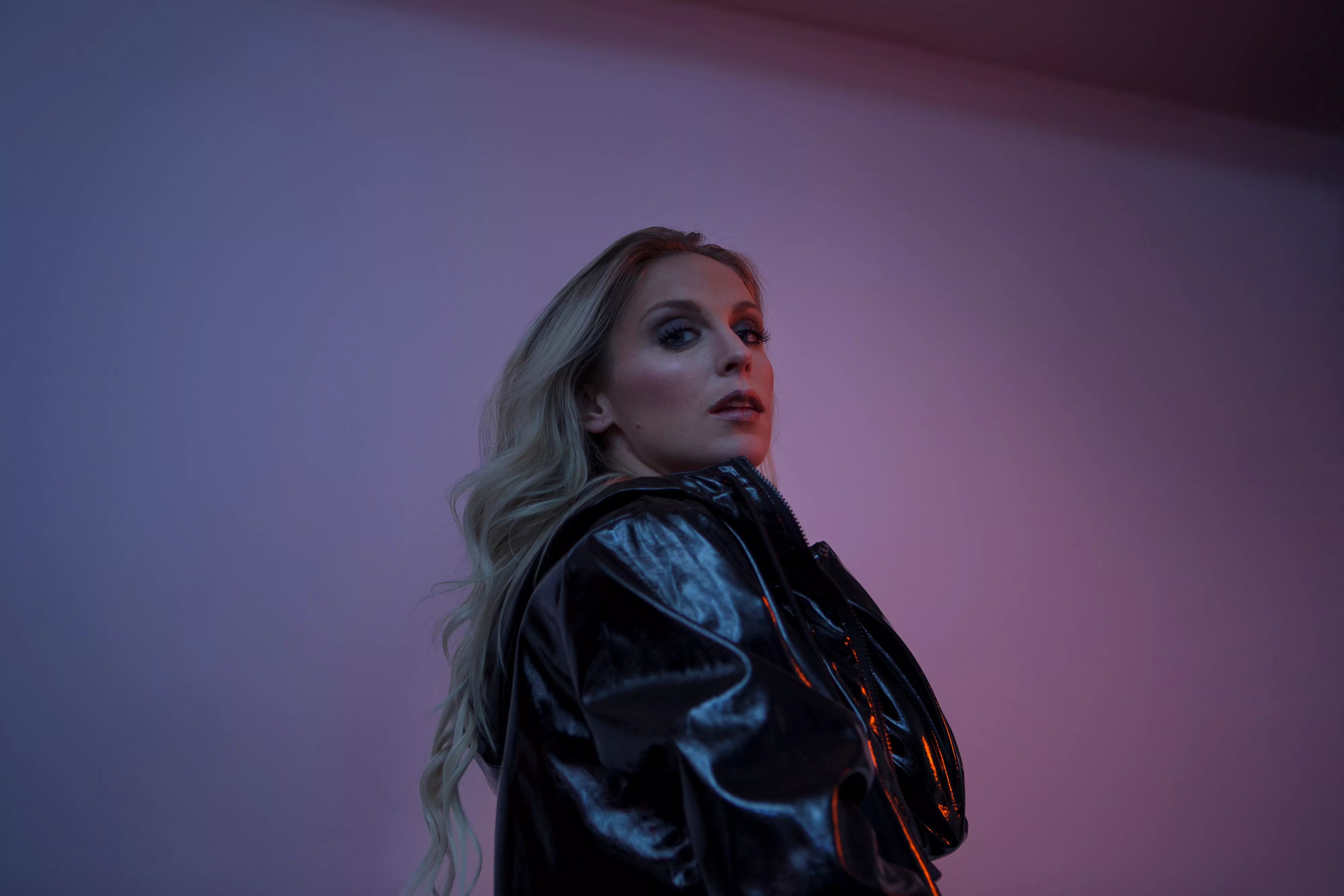 Skivbolag ger bara ut kvinnor och icke-binära