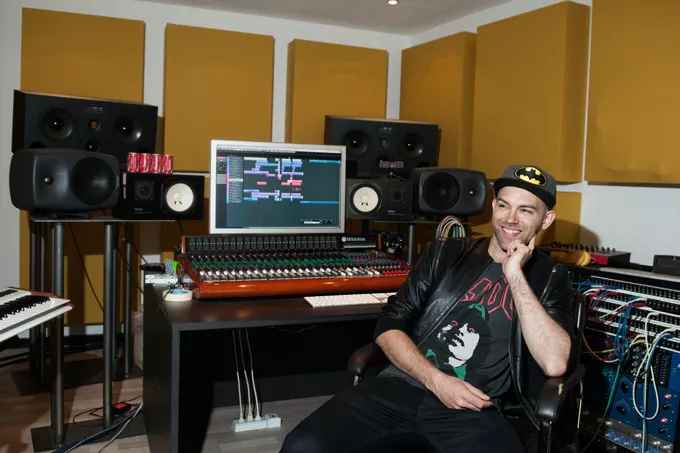 Danske sangskrivere del 1: Thomas Stengaard har det bedst i maskinrummet