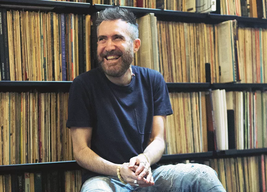 Idealistens imperium – portræt af XL-pladeselskabs-chefen og musikeren Richard Russell