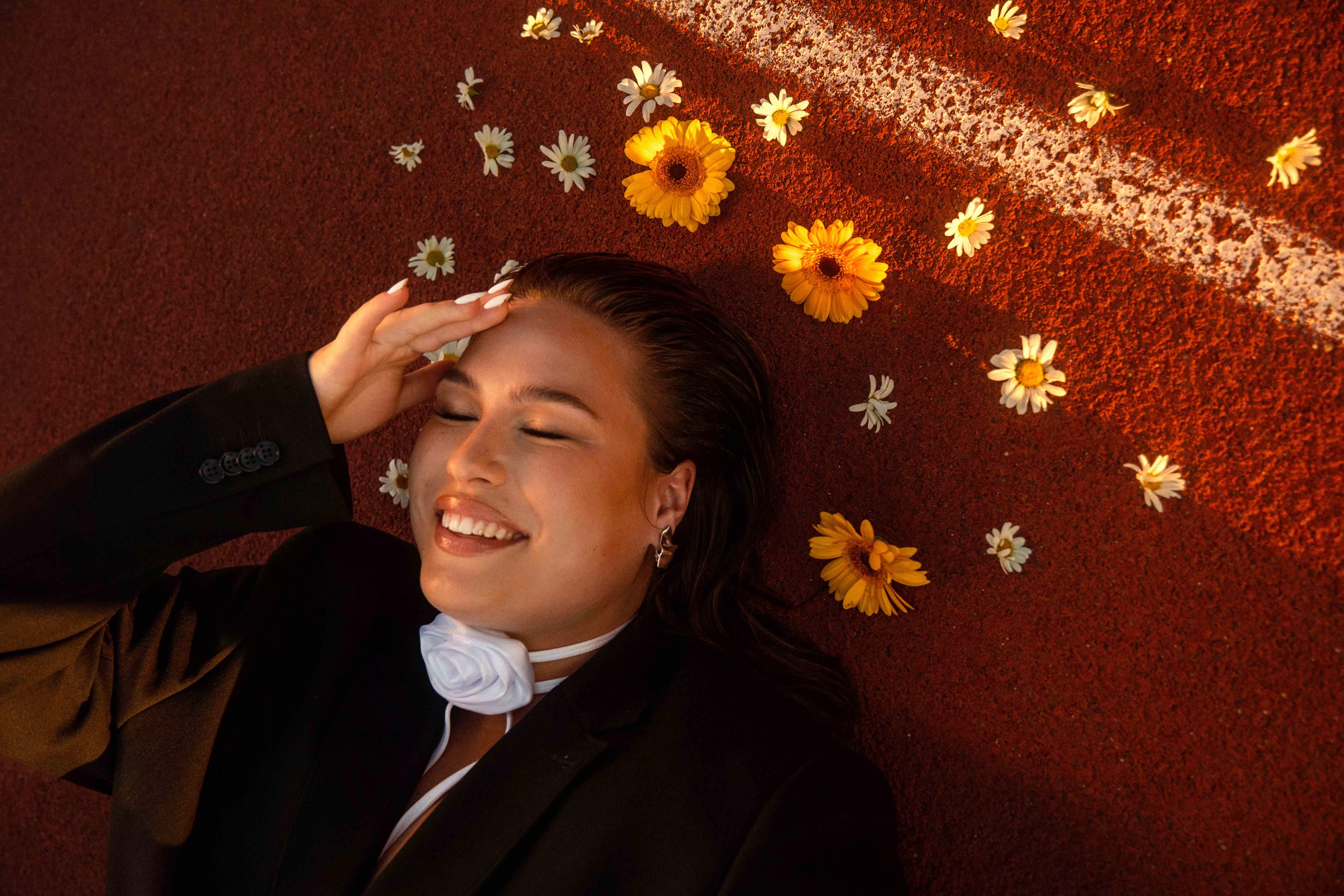 LYSSNA: Molly Hammar släpper ny pop-anthem