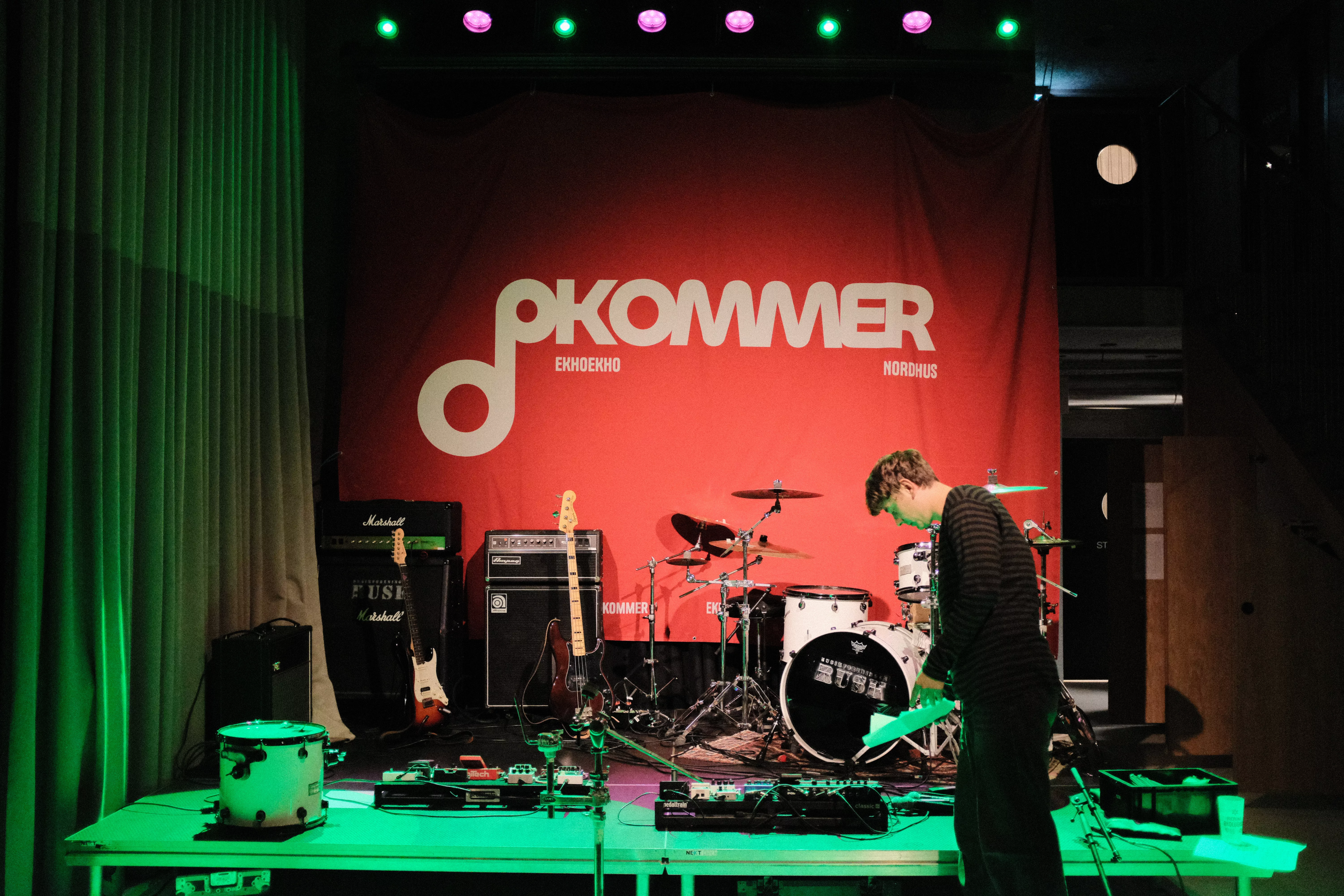 Talentkonkurrencen Opkommer debuterede med hård rock og ærlig feedback