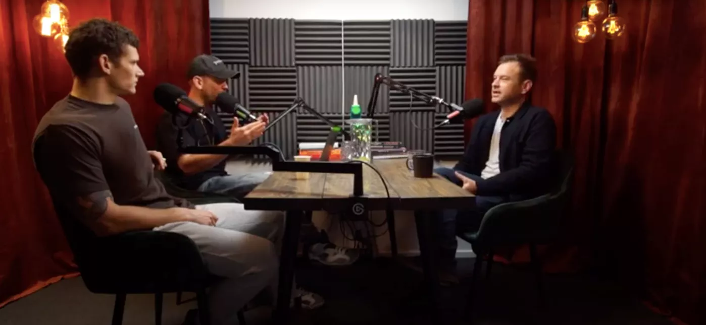  ILDSJÆL: Ankerstjerne møder Christian Fuhlendorff: "Jeg så Casper & Mandrilaftalen igen og igen"