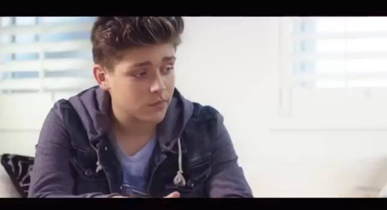 Bieber stjæler min kæreste - hør sangen her