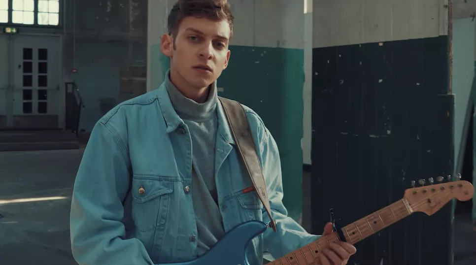 Upcoming Nicklas Sahl leverer smuk, akustisk video