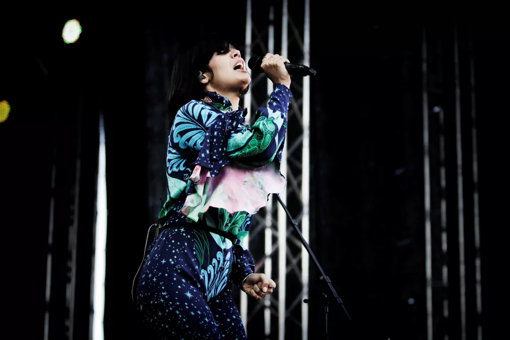 Bat For Lashes: Azalea, Way Out West
