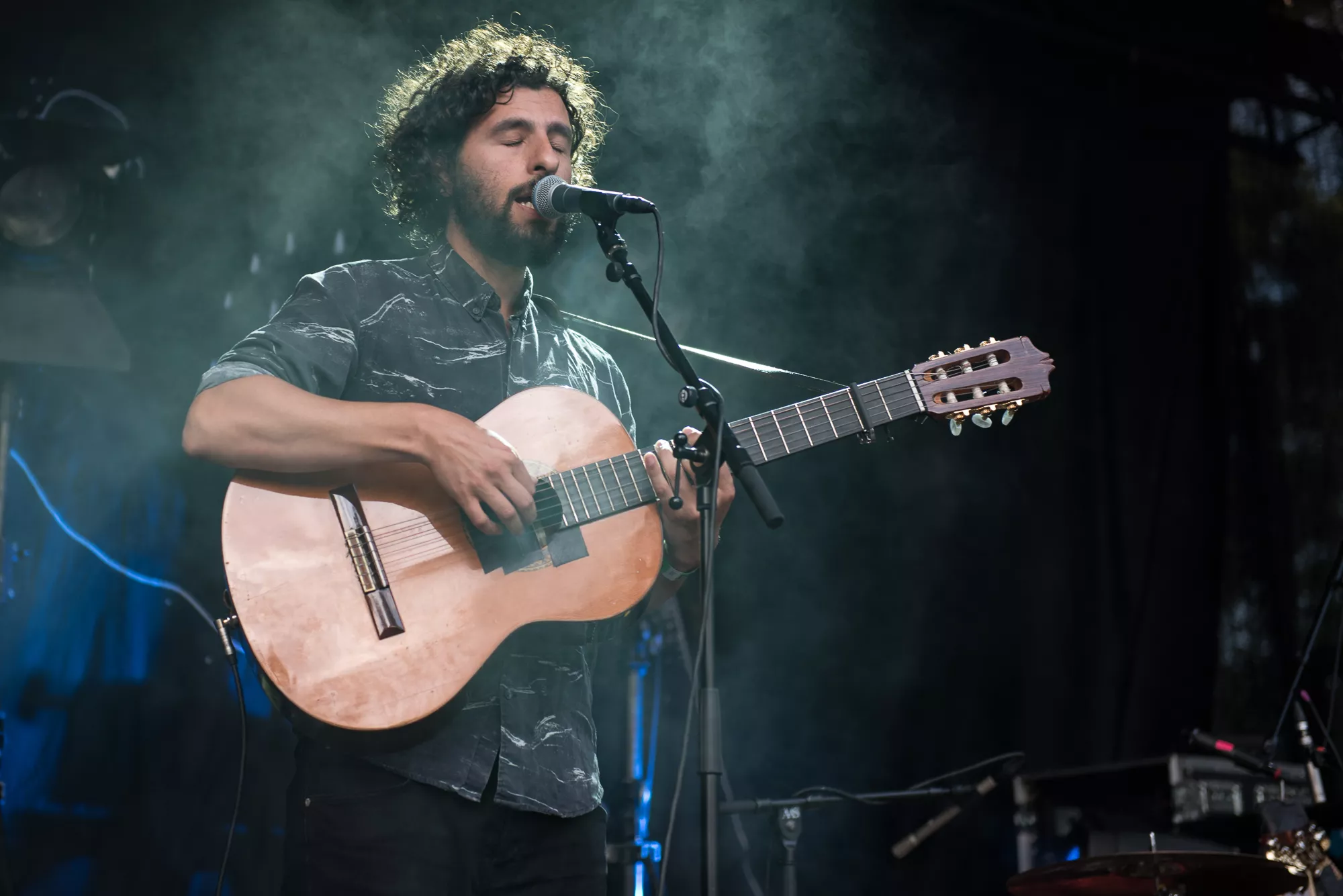 José González gör Sverigeturné med kammarorkester