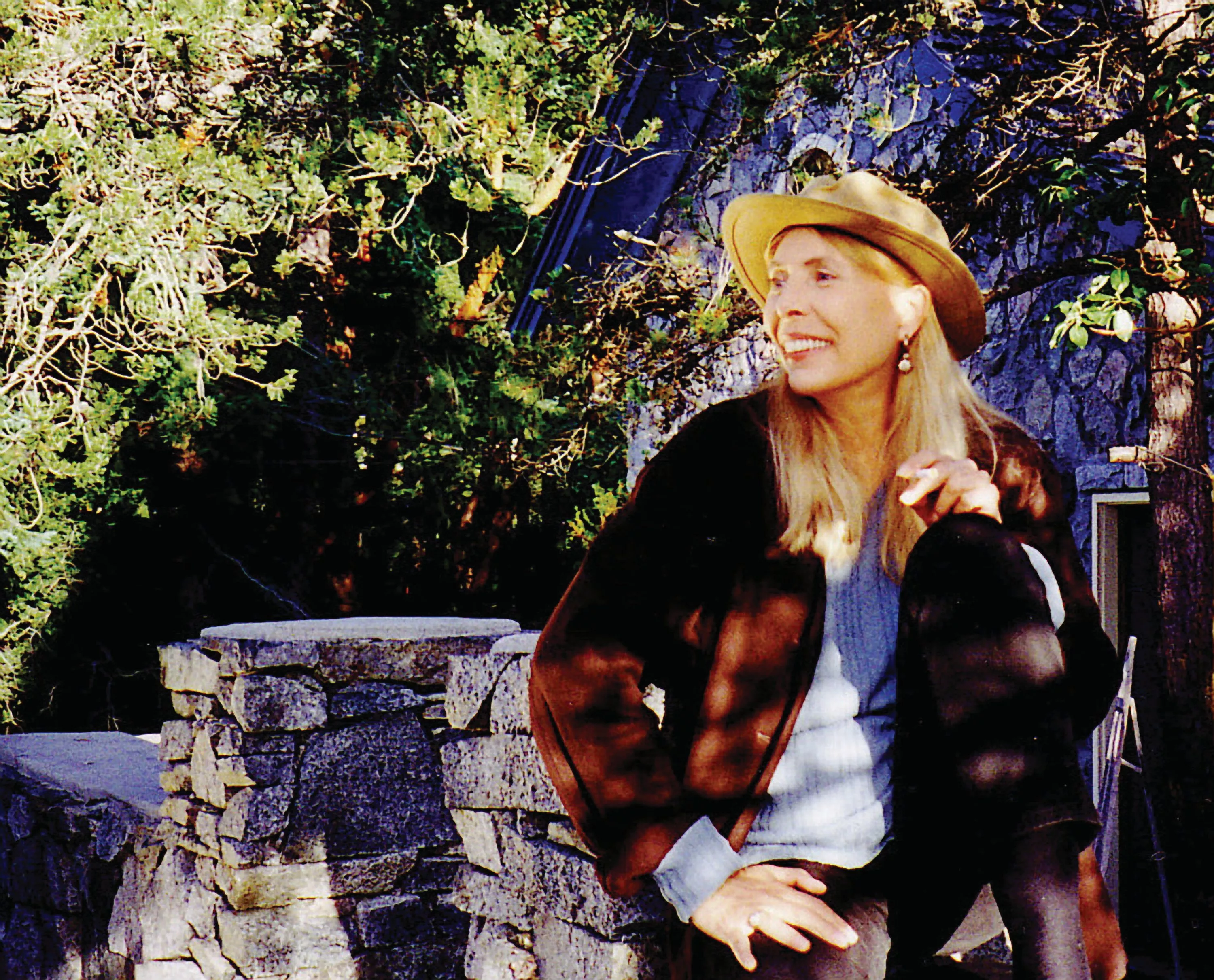 BAGKATALOG: Da GAFFA ringede til Joni Mitchell