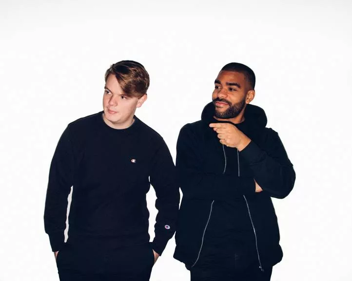 Ukendt Kunstner indtager den danske albumhitliste