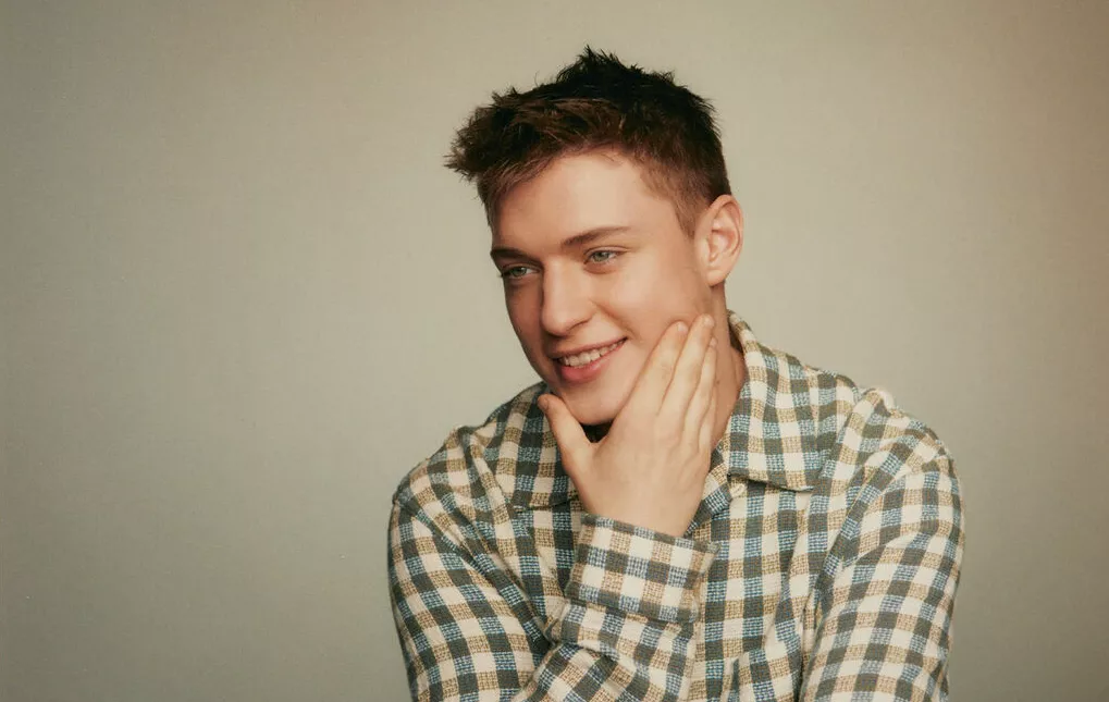 X-Factor-darlingen Lasse Skriver skriver pladekontrakt – hør første single