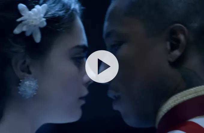 Se Pharrell og Cara Delevigne synge duet i ny Chanel-film