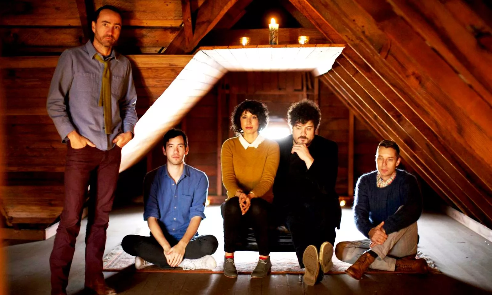 The Shins stannar i Sverige