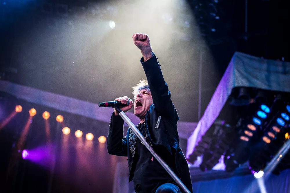 Iron Maiden-Bruce rammet av kreft