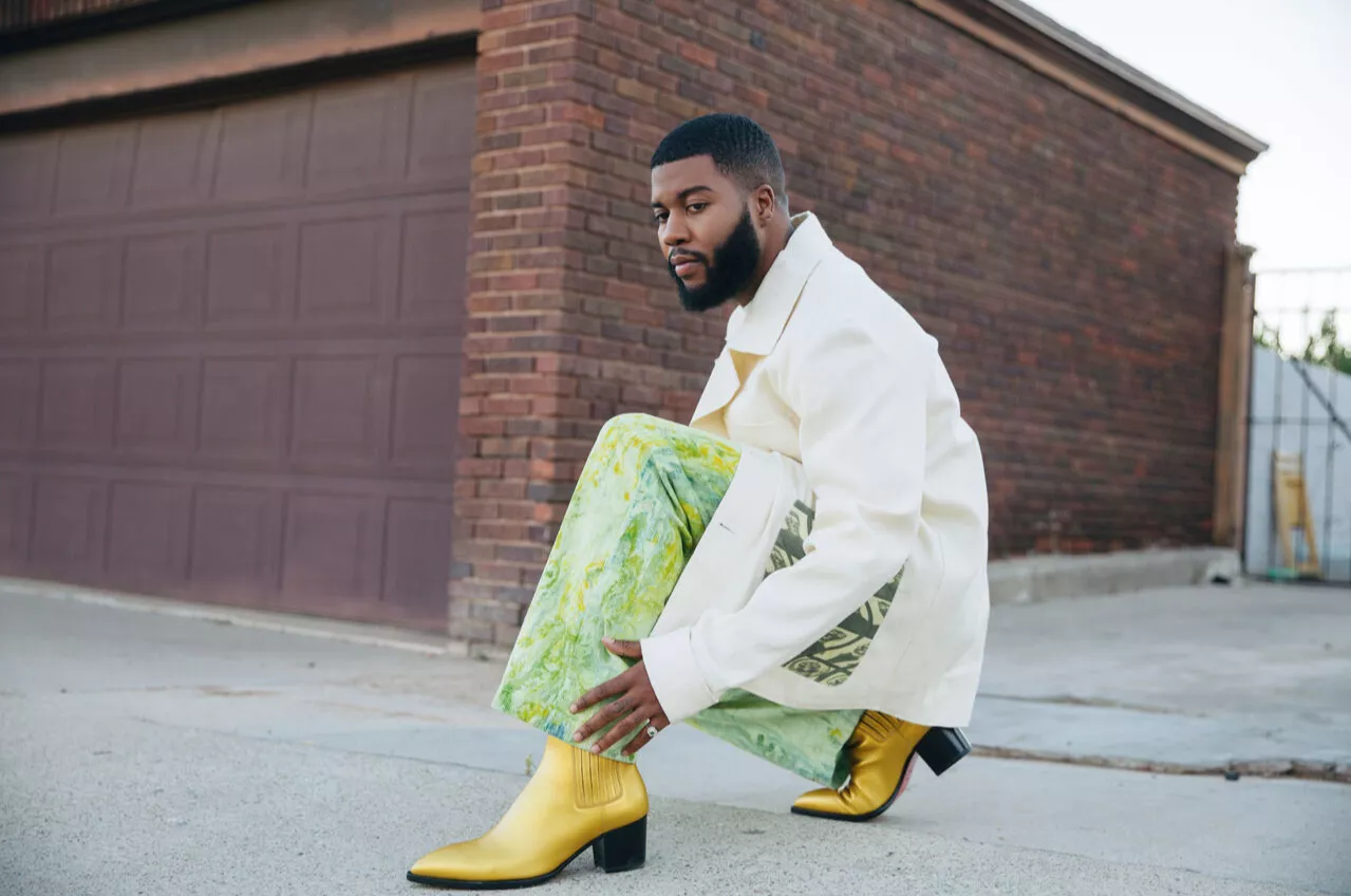 Filmisk køretur med gode venner på bagsædet