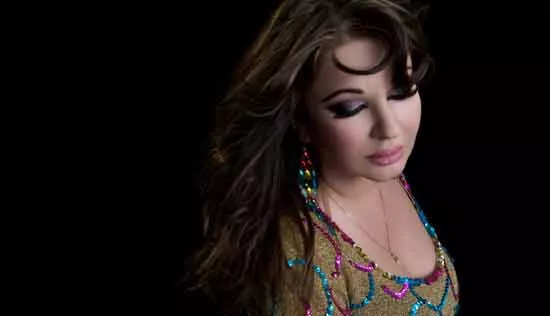 Natacha Atlas giver Pre-Spot koncerter