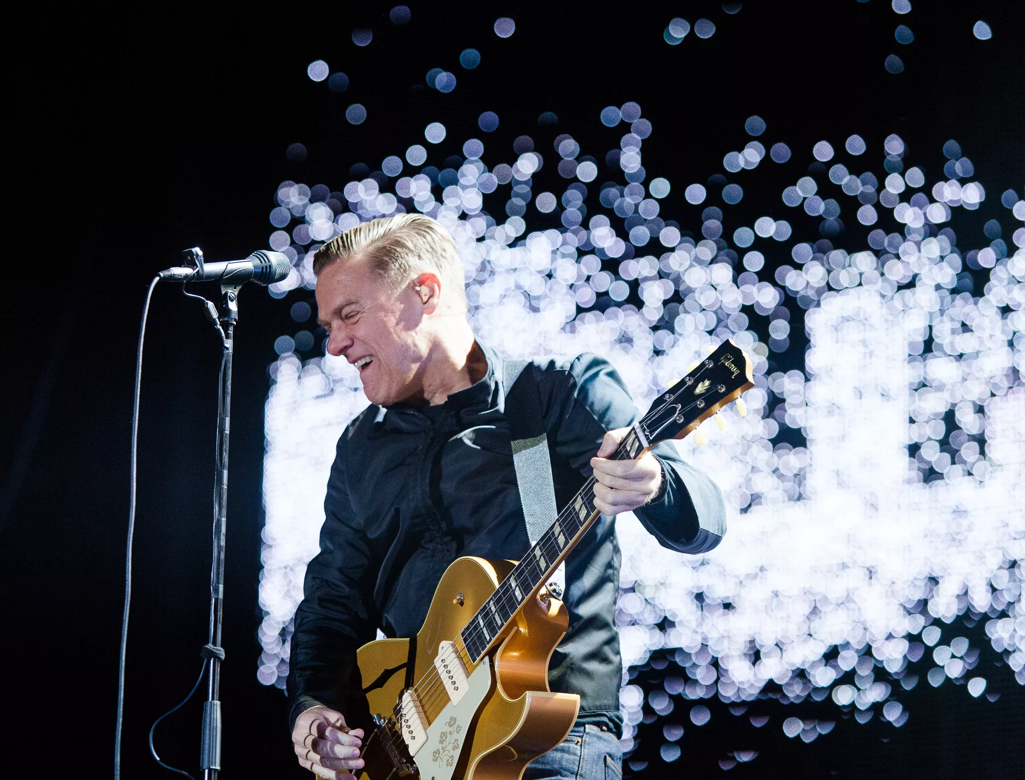 Bryan Adams gæster Danmark til februar