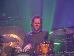 The Killers' trommeslager går solo