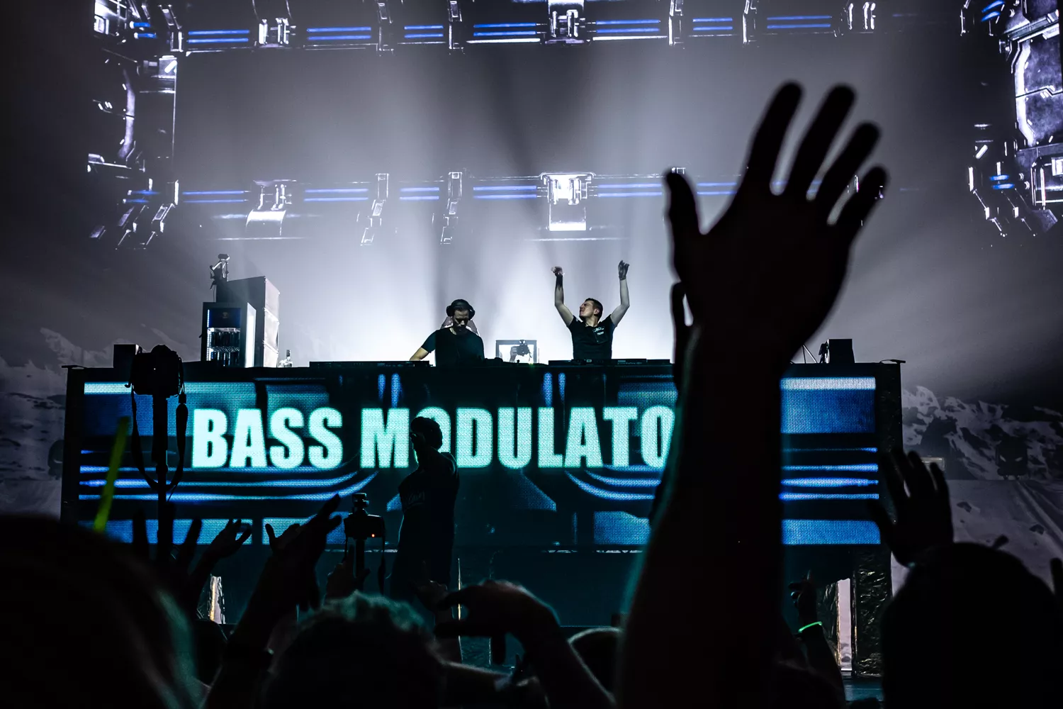 Bass Modulators sikrer den første månelanding i 48 år