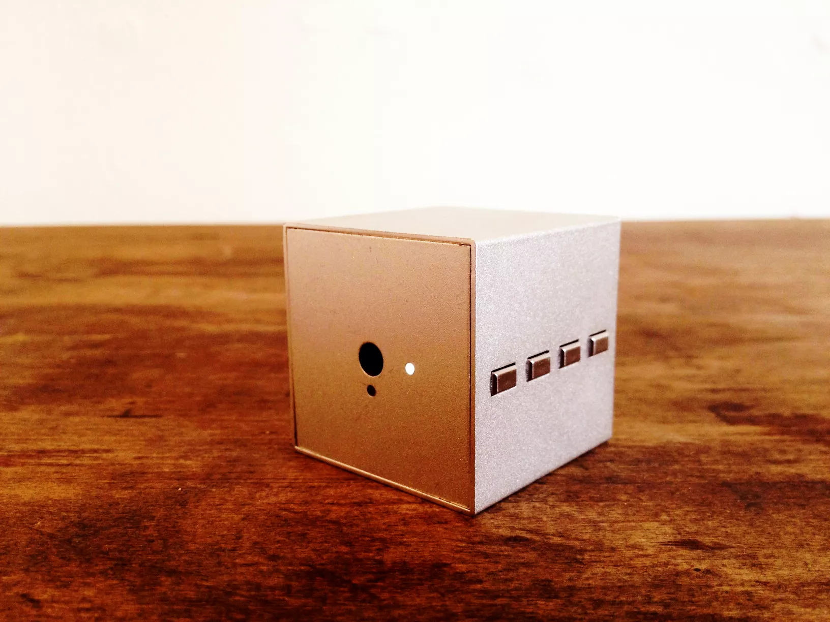 Nicolas Jaar presenterar musikkub