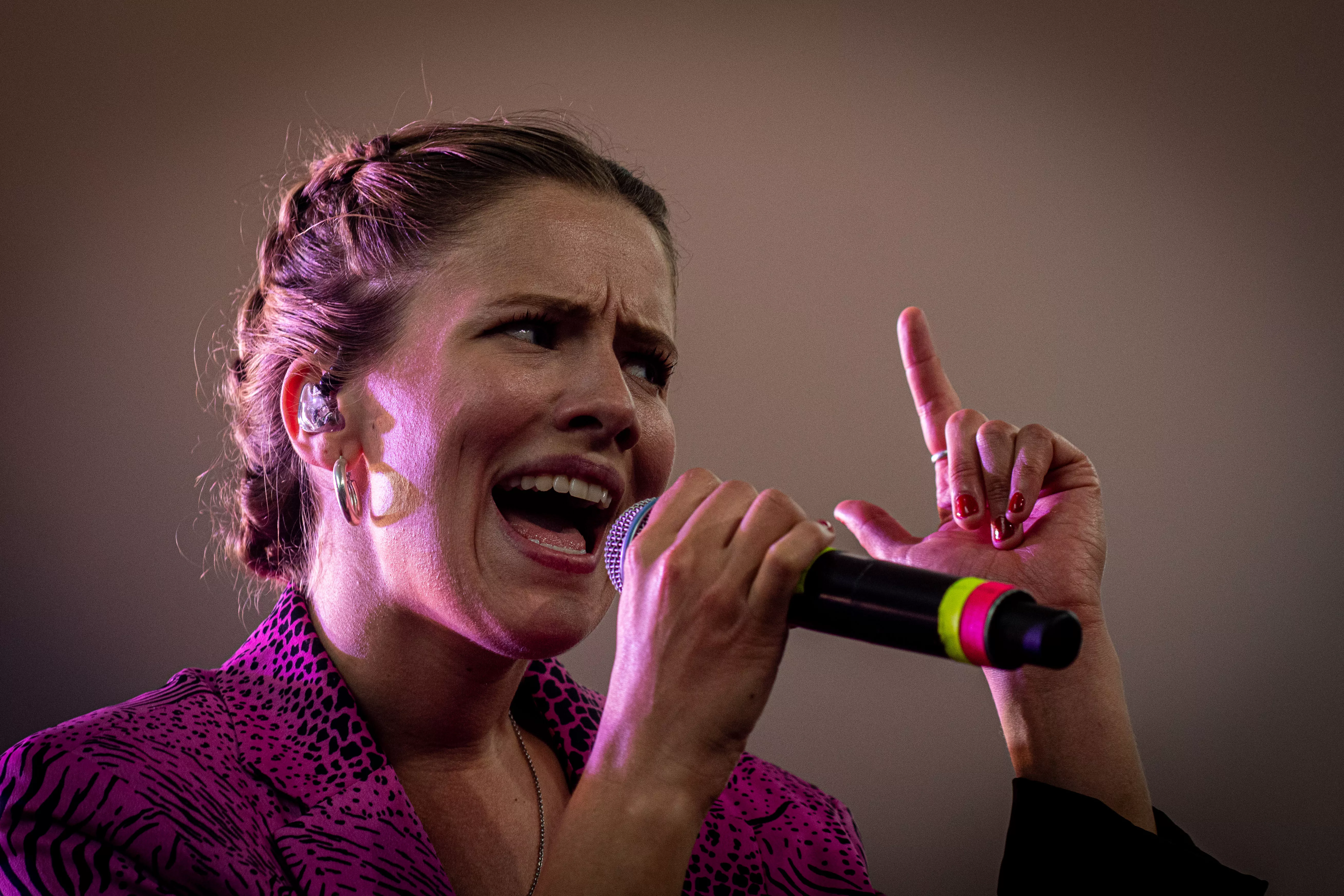 ANMELDELSE: Norges næste internationale popstjerne?