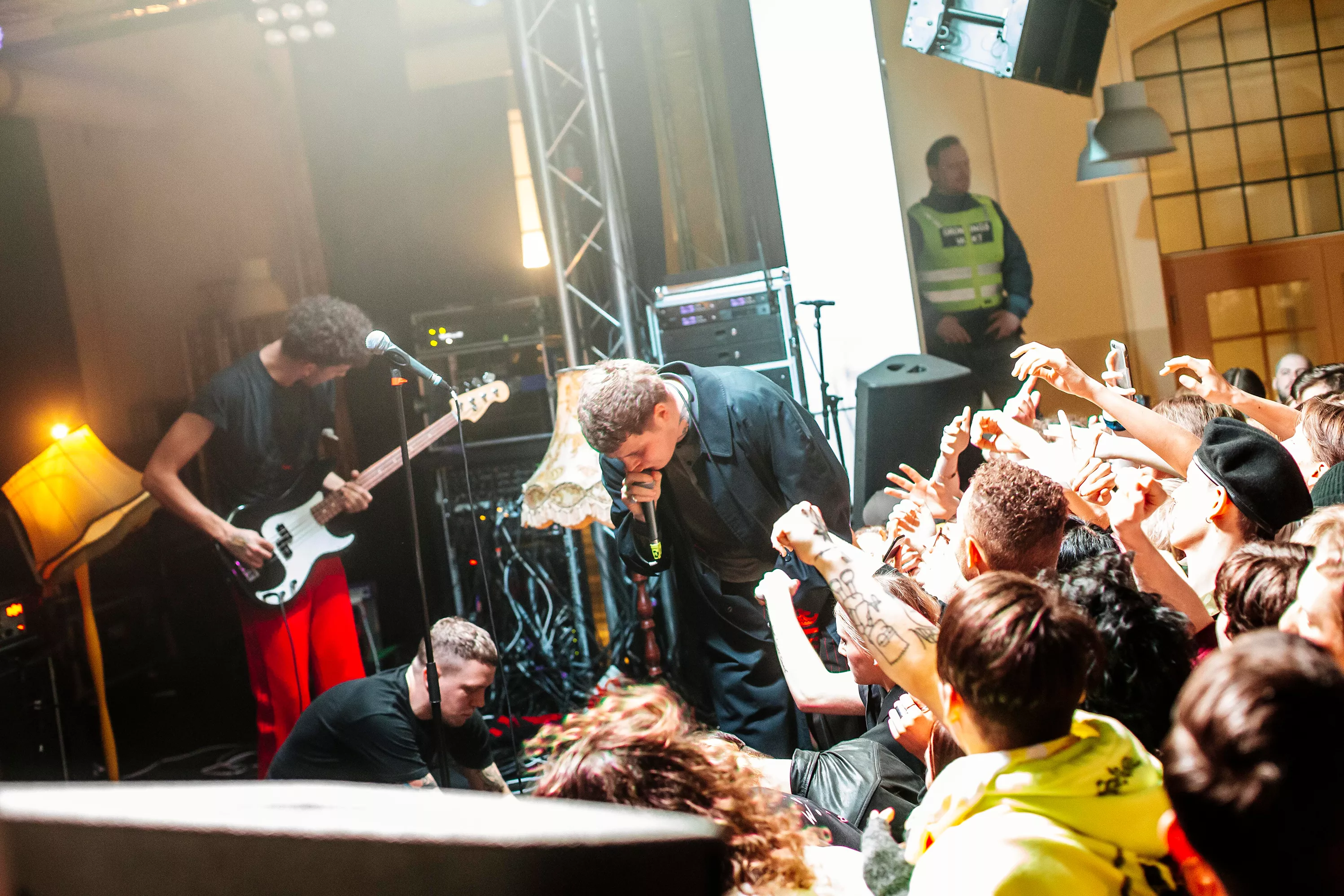 Premiärnerverna höll på att förstöra festivalpartyt 