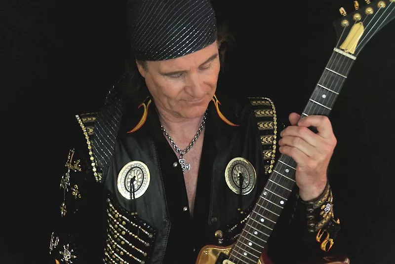 Med musköterna laddade till max