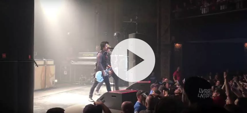 Se Green Day skyde ”Revolution Radio”-verdensturné i gang med ny sang