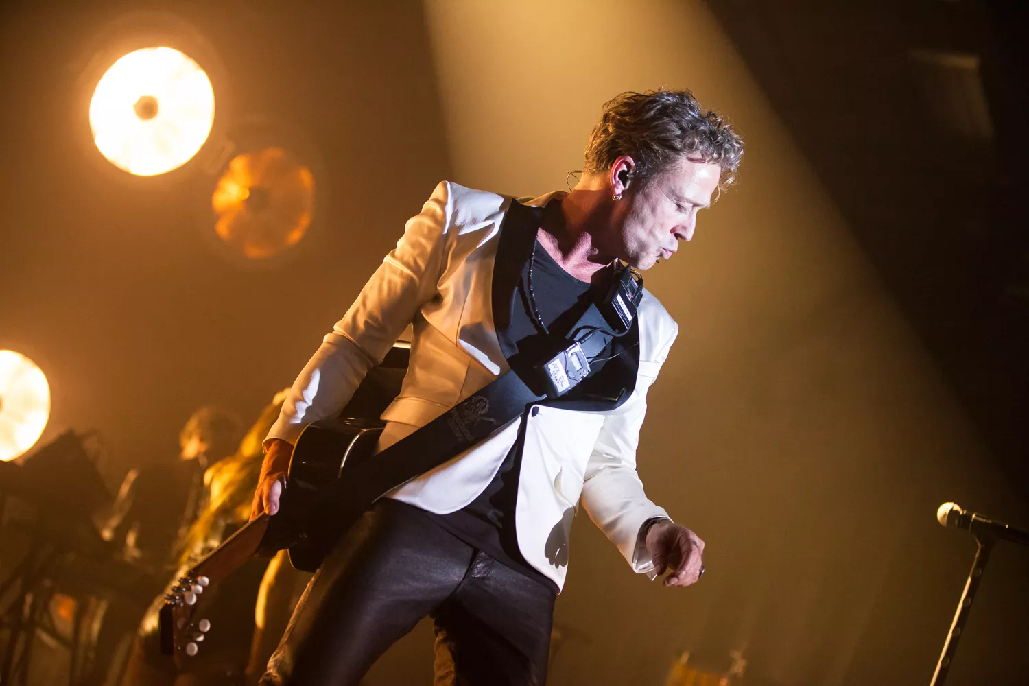 Flere billetter til TV-2 og Thomas Helmig i Aarhus