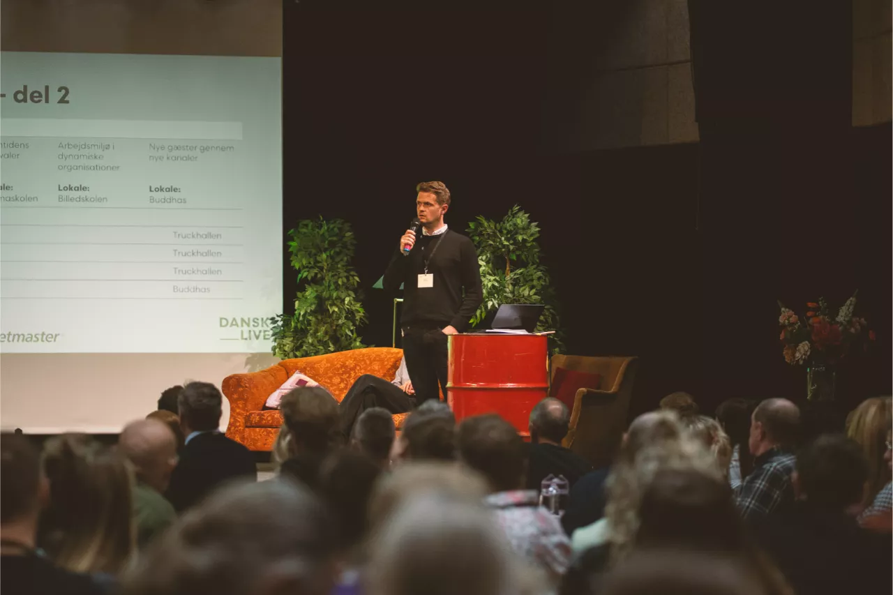 Esben Marcher, direktør i Dansk Live, under generalforsamlingen.