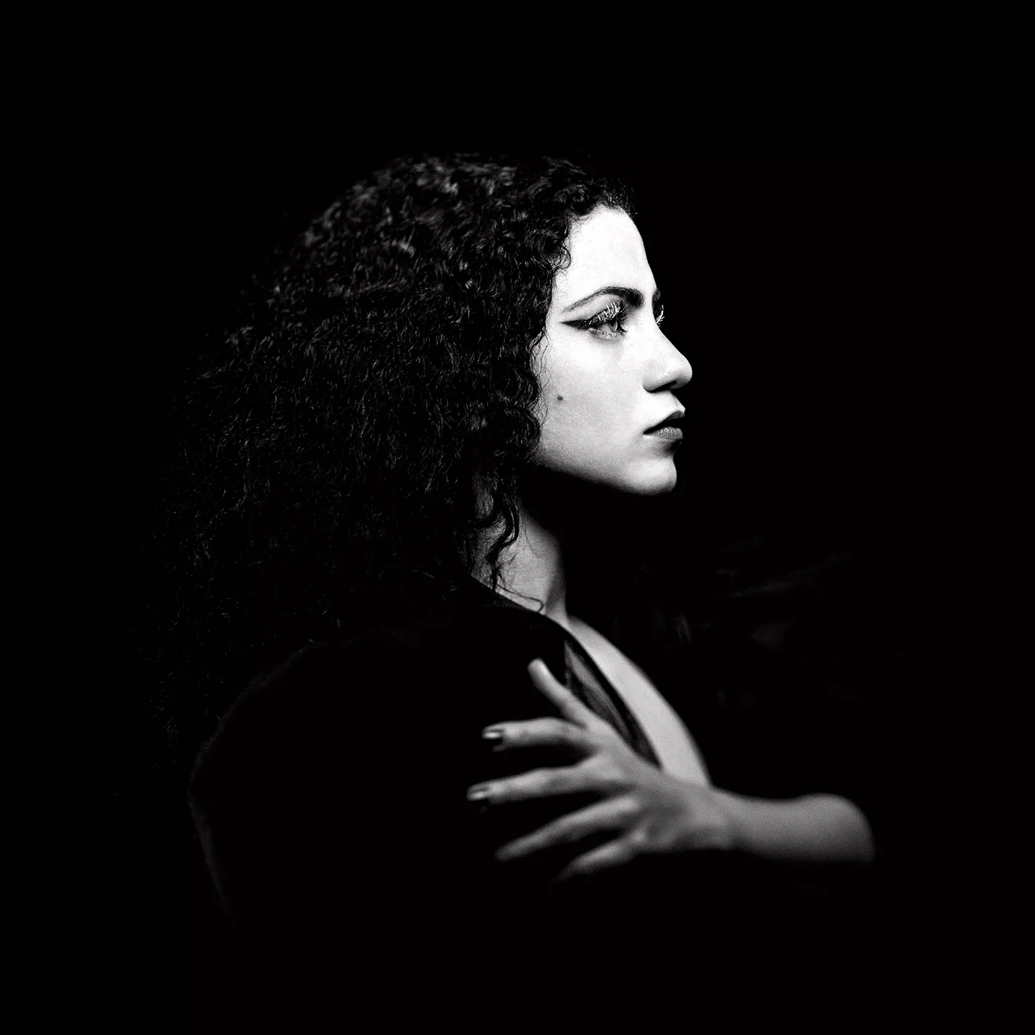 Norgesaktuelle Emel Mathlouthi slipper ny låt - nytt album ute i februar neste år