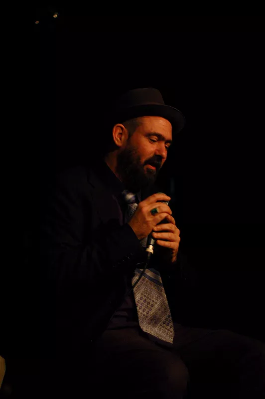 Mark Eitzel til Danmark