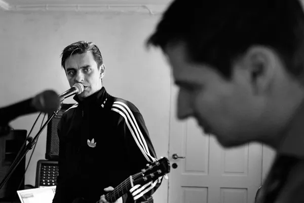 Nephew varsler hjertestartende defibrillator-rock