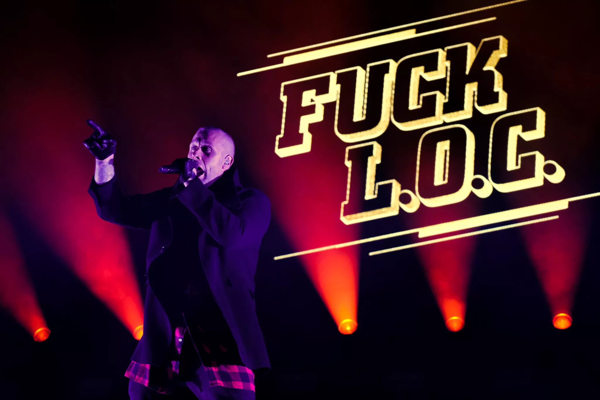 Voldsomt vedkommende L.O.C. levede op til sit storhedsvanvid