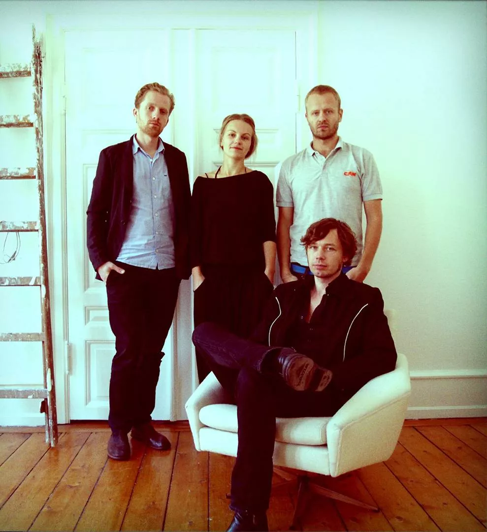 Cours Lapin - Støvet frankofil cyberspace-songwriting