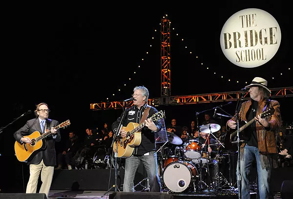 Buffalo Springfield tager på turné