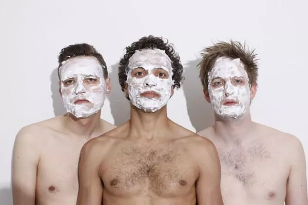 Non+ fortæller om deres debutalbum