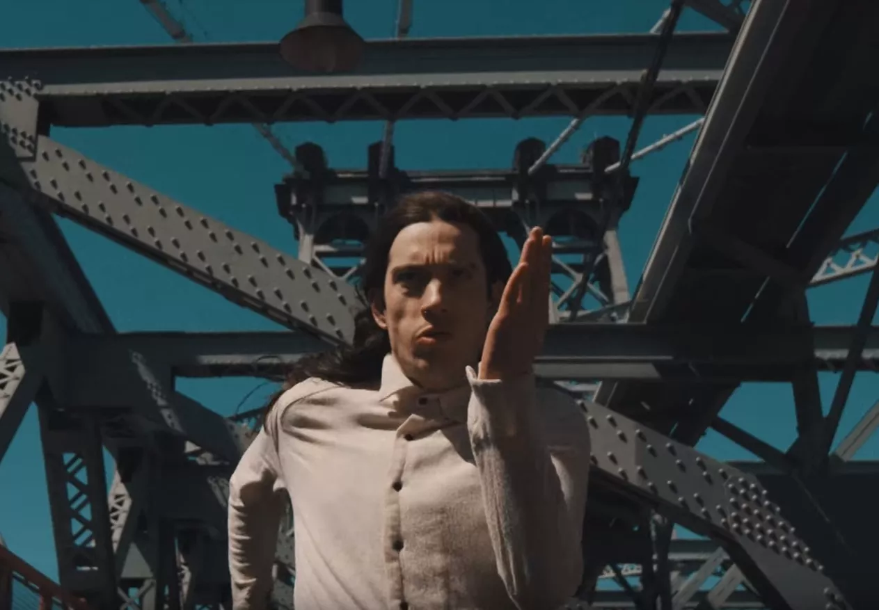 VIDEOPREMIÄR: Blondage - Dive