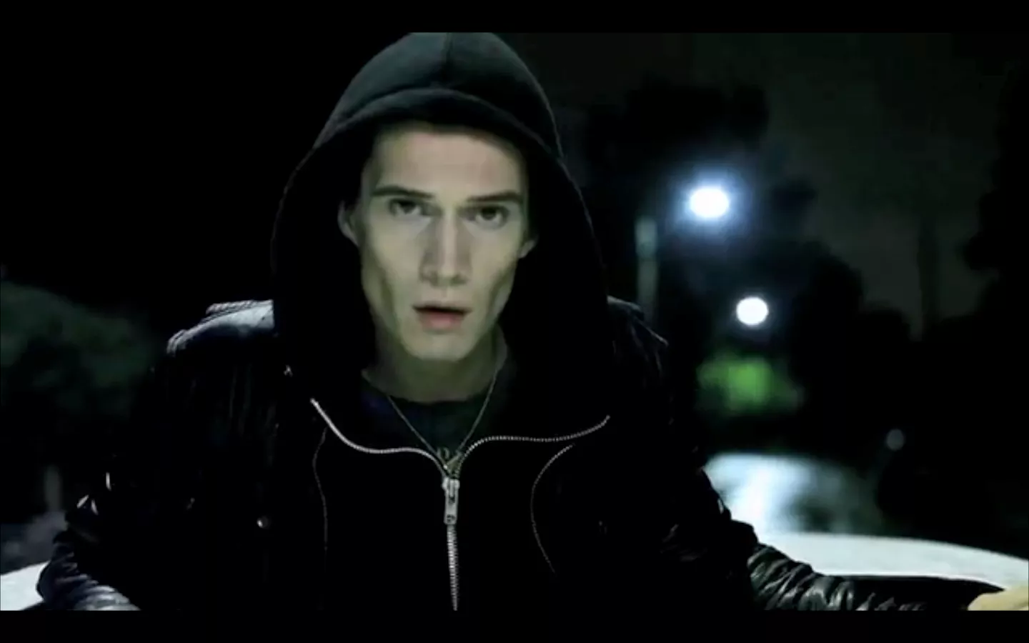 Jonathan Johansson - Følelsesafklaret svensker bygger grædemuren